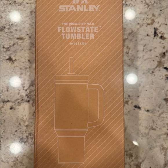 Stanley - Picture 9 of 9